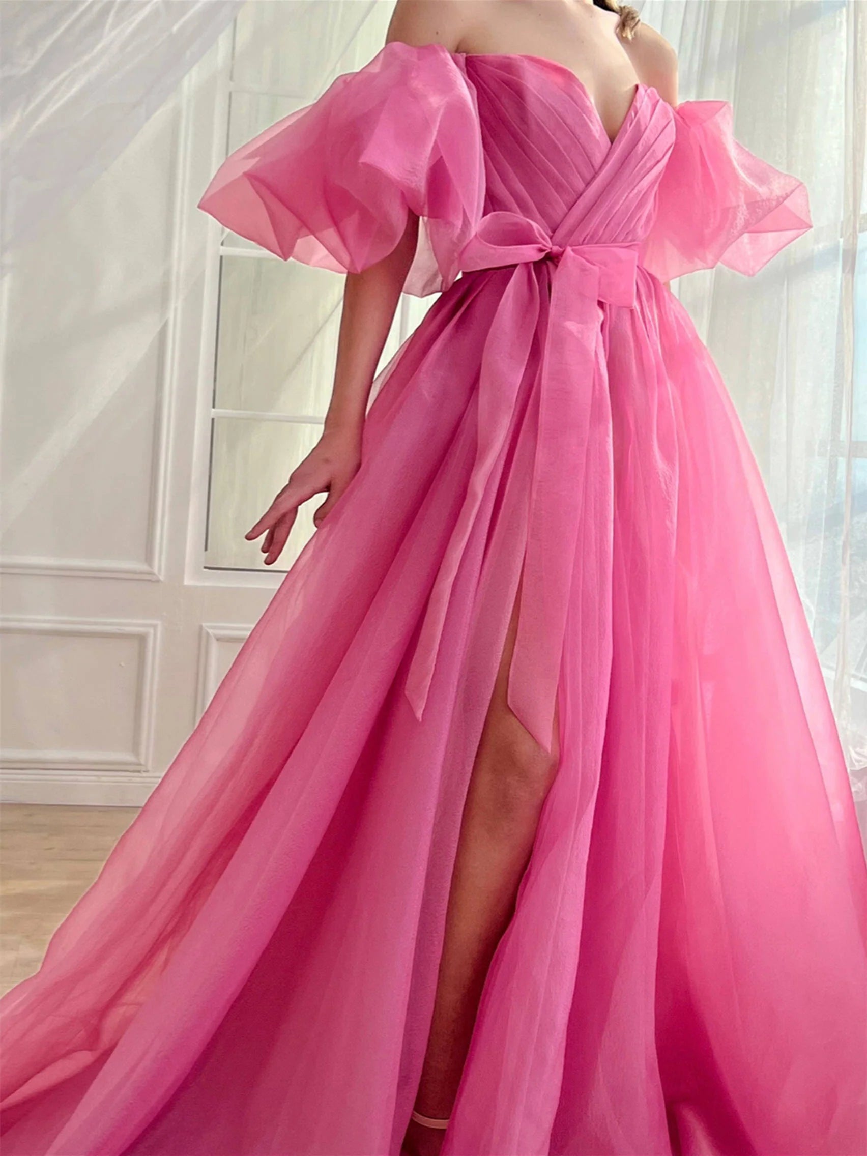 Robe de soirée longue à épaules dénudées et décolleté en cœur